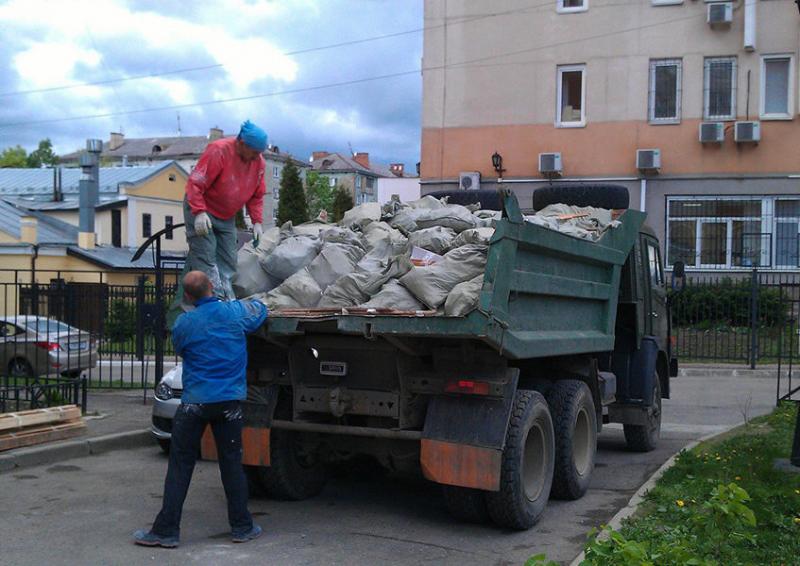 Вывоз мусора из новостройки в Рубцовске – ПроМусор, контейнеры, уборка и грузчики от 2124 руб