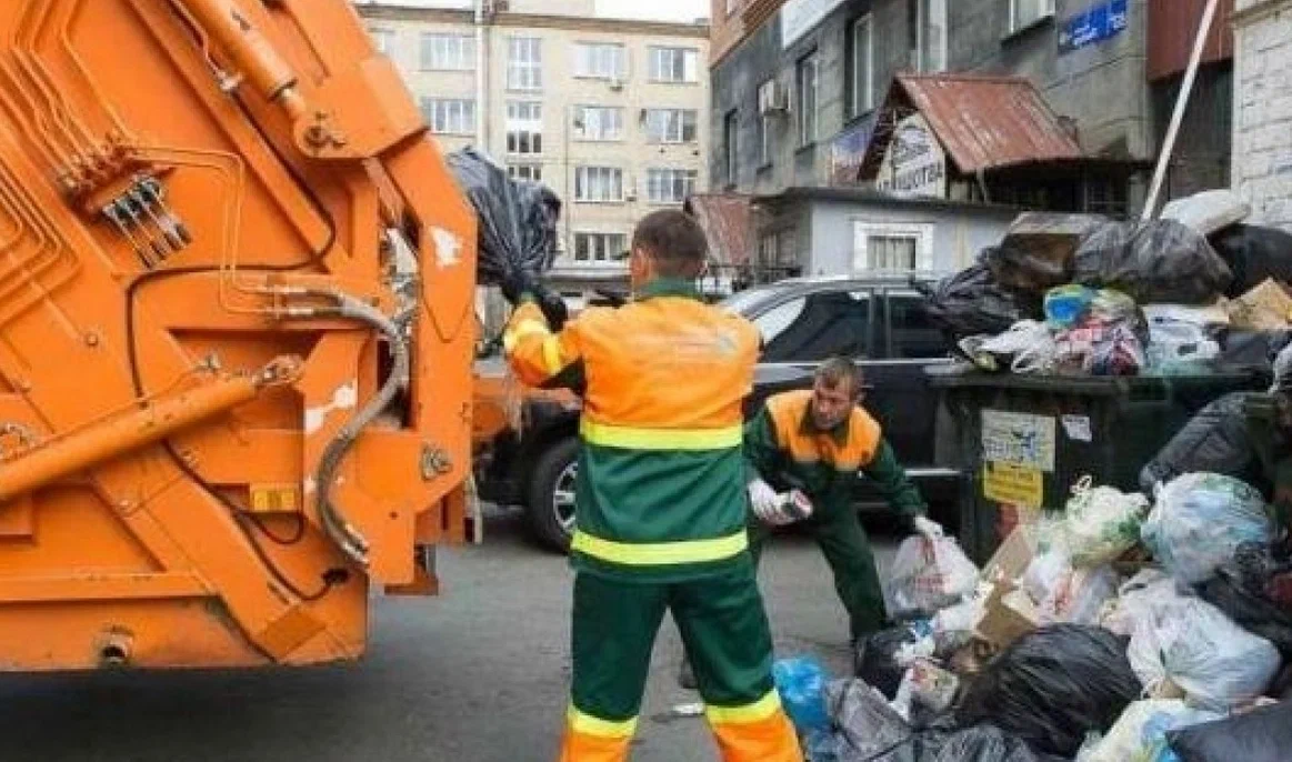 Срочный вывоз мусора в Рубцовске от ПроМусор — заказ день в день от 2882 руб., грузчики, цена