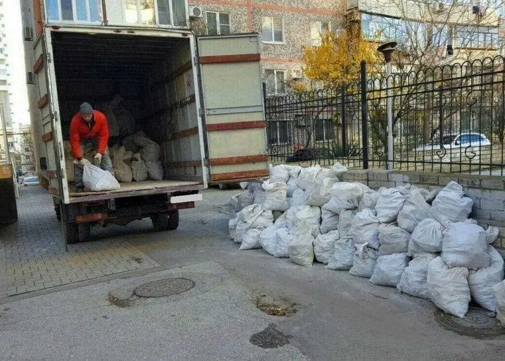 Вывоз мусора после переезда в Рубцовске в октябре