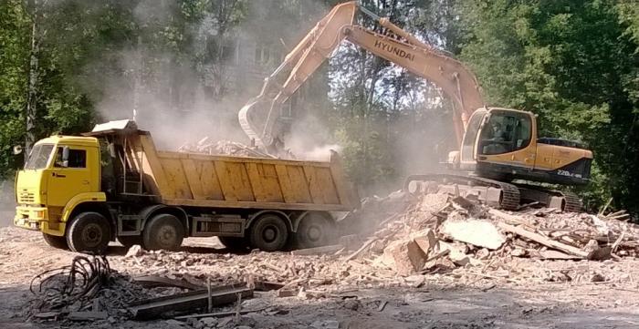 Вывоз бетонного боя и ЖБИ отходов в Рубцовске от ПроМусор, цена от 2731 руб., утилизация и переработка